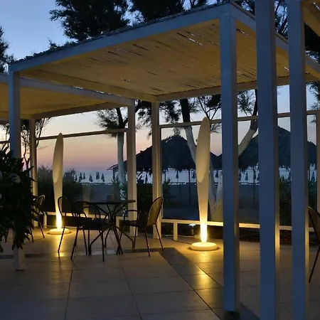 Hotel Vascellero Club