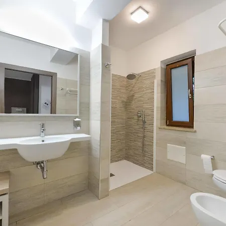 Hotel Vascellero Club 4*