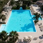 Hotel Vascellero Club