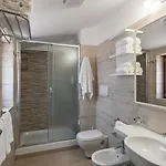 Hotel Vascellero Club