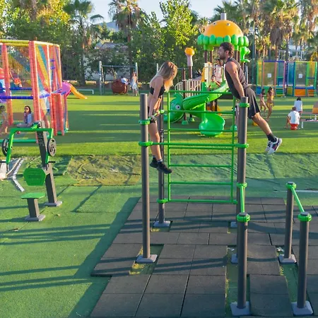 Vascellero Club Hotel 4*