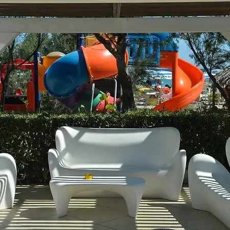 Vascellero Club Hotel 4*