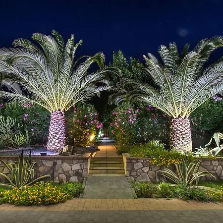 Vascellero Club Hotel