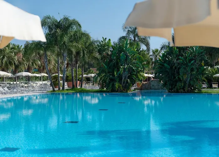 Hotel Vascellero Club