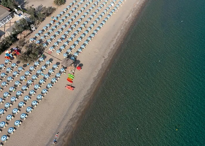 Hotel Vascellero Club 4*