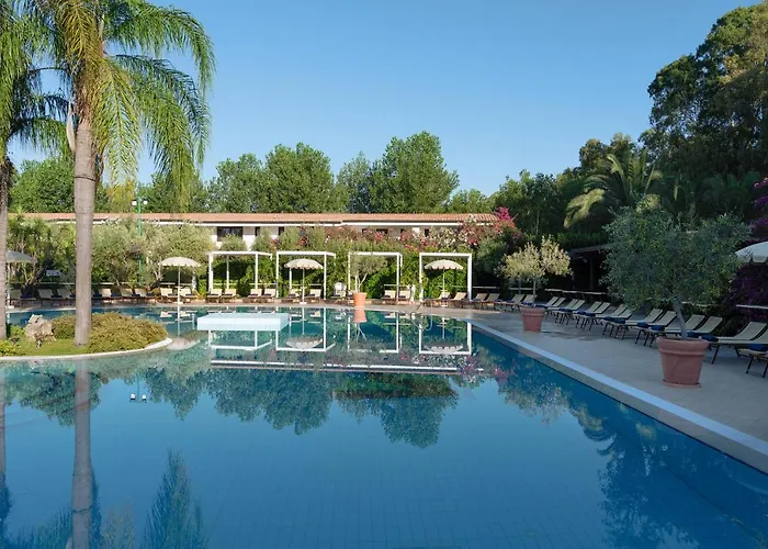 Hotel Vascellero Club