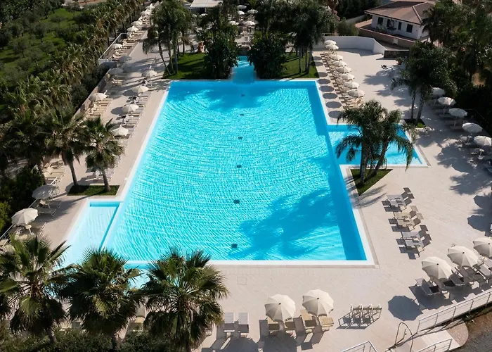 Hotel Vascellero Club